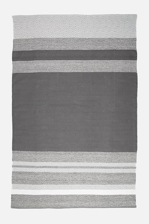 Spaced stripe rug