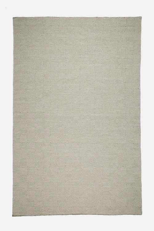 Labyrinth rug