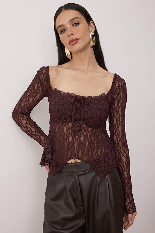 Square Collar Lace Blouse - Burgundy