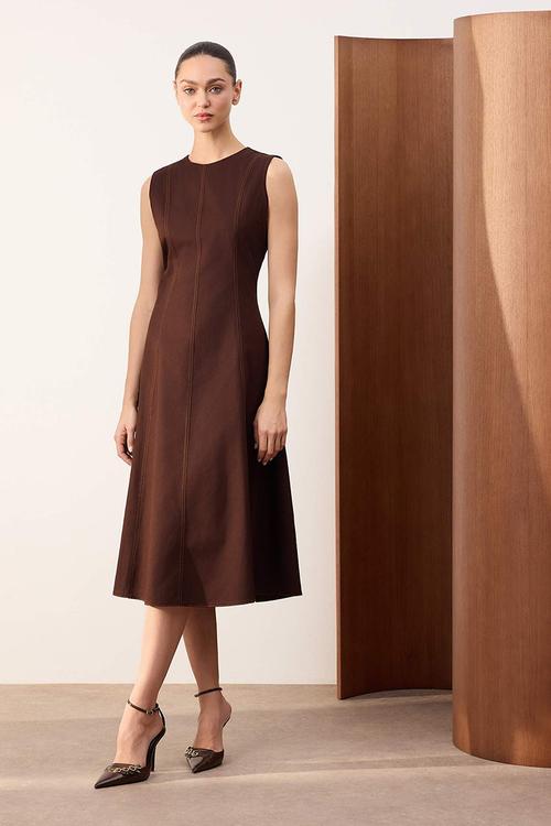 Wardrobe Essential Plain Contrast Stitching Detailed Midi Woven Dress - Brown