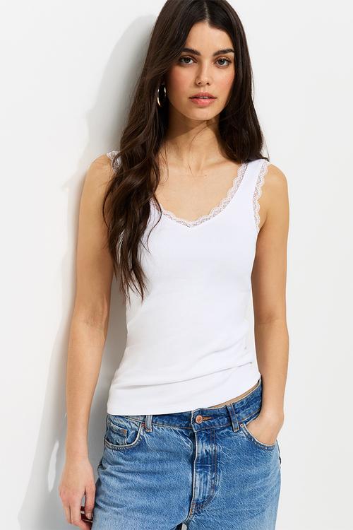 Vde lace trim vest - white