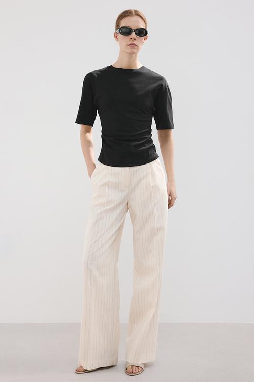 T-shirt magnolia - black