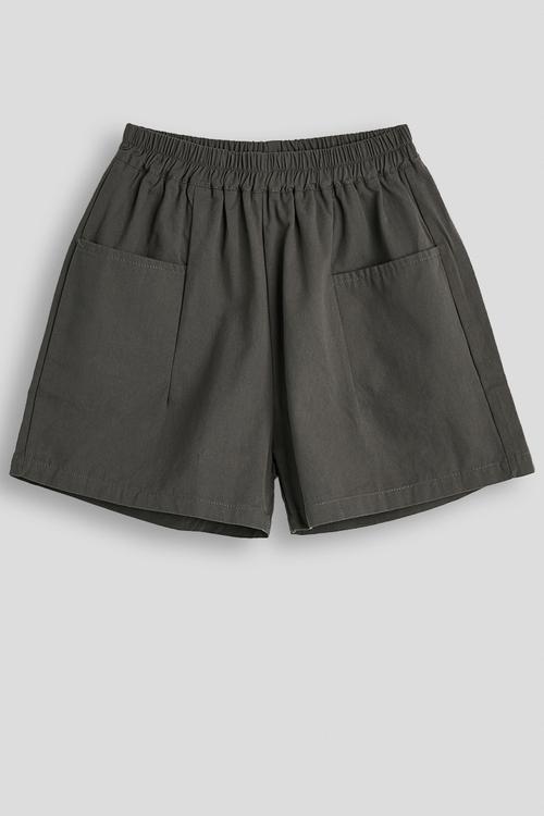 Stylised front pocket shorts - charcoal