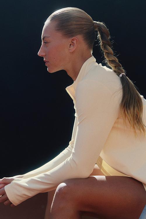Zip-through sports jacket with softmove? - peachy beige