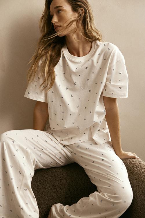 Cotton pyjamas - cream/floral