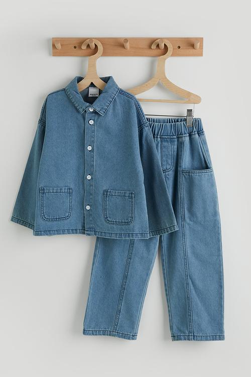 Denim shirt and jeans - blue