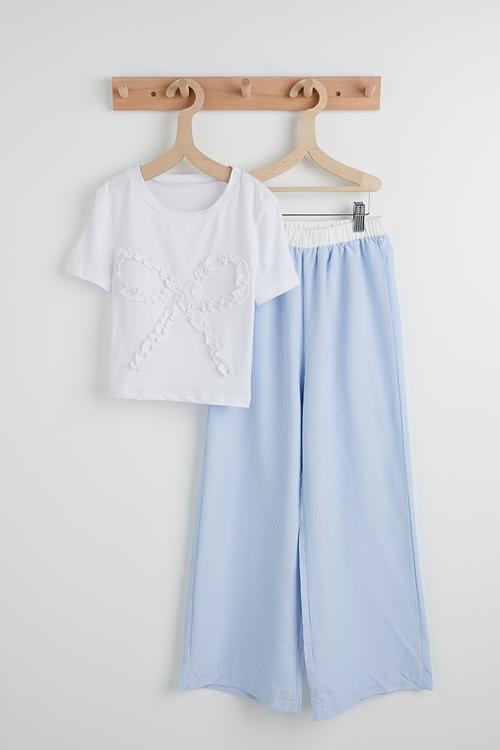 Tee and wide leg pants - white & blue