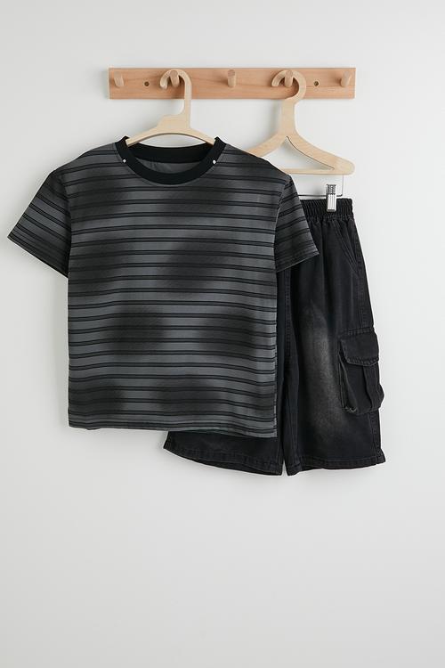 Striped tee with denim cargo shorts - grey/black 