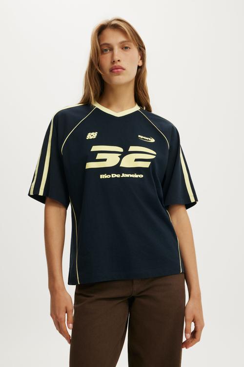 V-neck Oversized Raglan Graphic Tee - Rio De Janeiro 32/Ink Navy