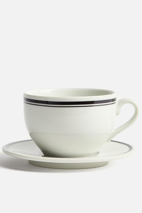 Porcelain cup and saucer - white/black