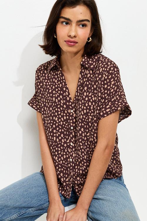 Relaxed Spot Print Short Sleeve Shirt - Brown