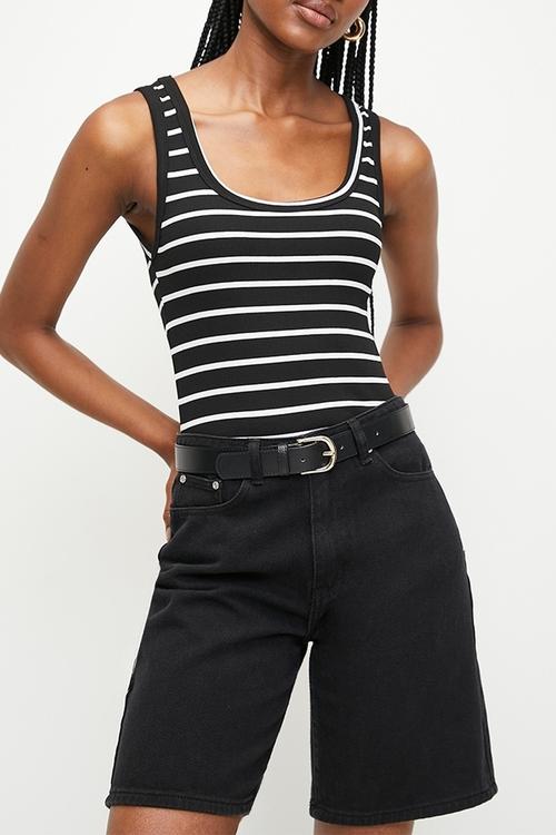 Stripe vest - black & white