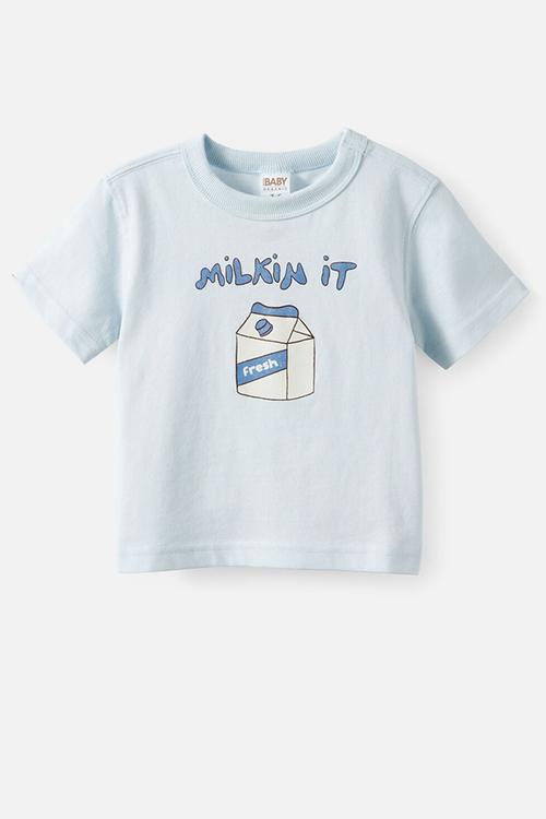Bobbi Short Sleeve Graphic Tee - Blue Whisper/Milkin It
