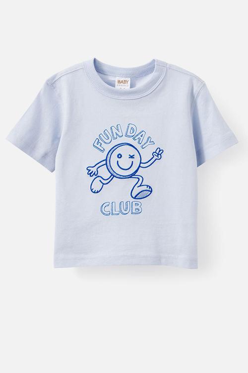 Bobbi Short Sleeve Graphic Tee - Ice Blue/Fun Day Club