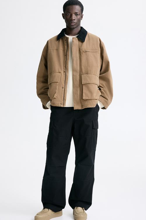 Relaxed fit cotton cargo trousers - black