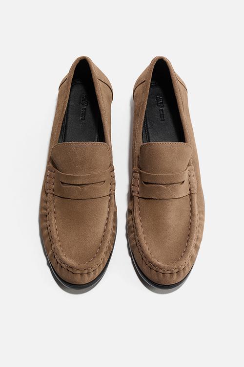 Loafers - dark beige