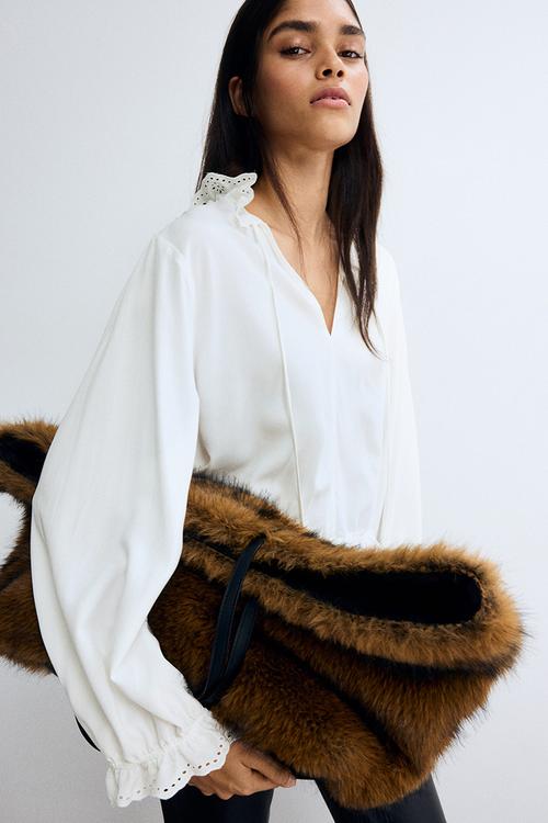 Frill-trimmed blouse - light beige