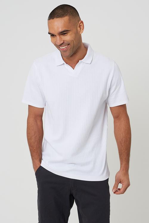 A MENS TROPHY NECK SHORT SLEEVE  MERCIA - OPTIC WHITE