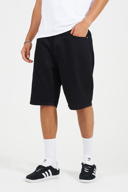 MENS WASHED DENIM SHORTTURN UP AT THE HEM. REGULAR FIT UGANDABLK - BLACK WASH