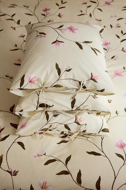 Cotton double/king duvet cover set - light beige/floral