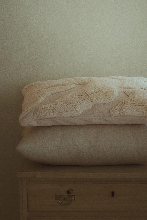 Textured cotton cushion cover - light beige