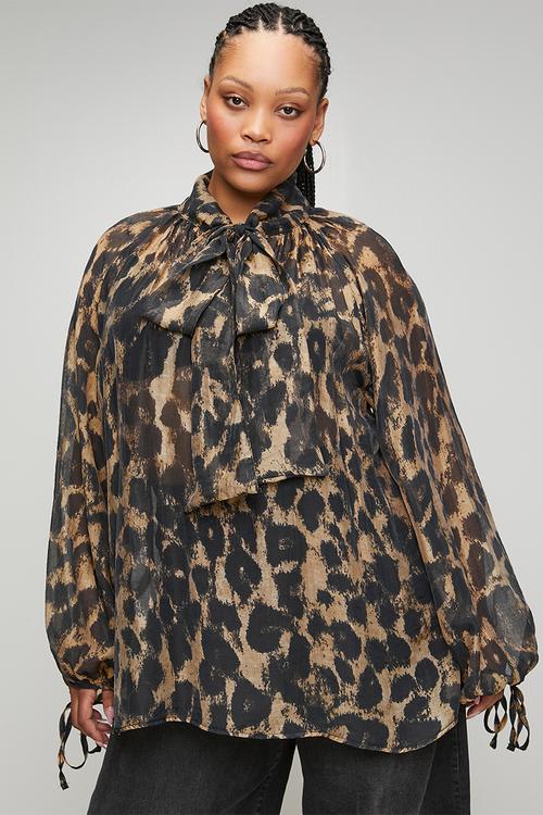 Plus Blouse in Animal Voile - Animal Print