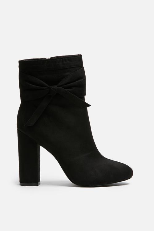 Bow Boot