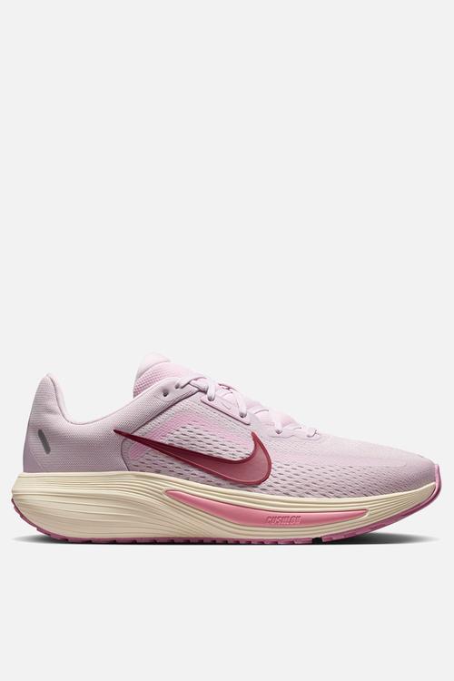Nike Quest 7