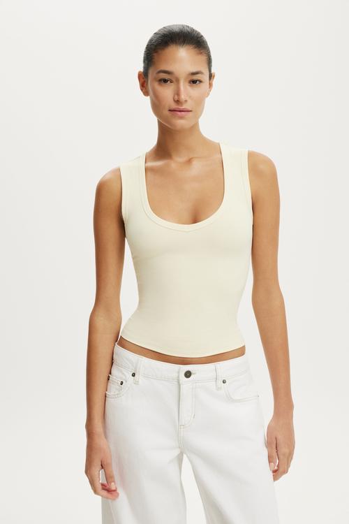 Hold Me V Neck Tank - Vanilla Glow