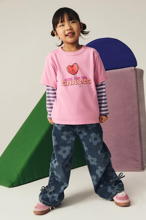 Essential Short Sleeve Graphic Tee - Strawberry Milk/Here For The Snacks