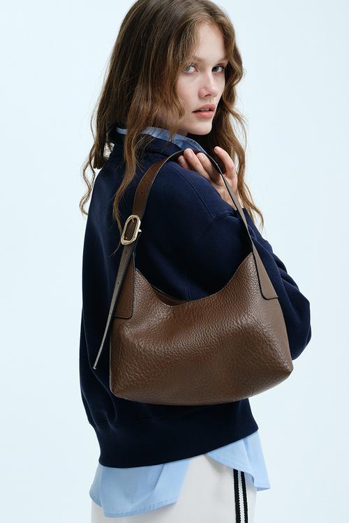 Shoulder bag - brown