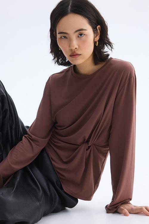 Twist-detail top - dark mole
