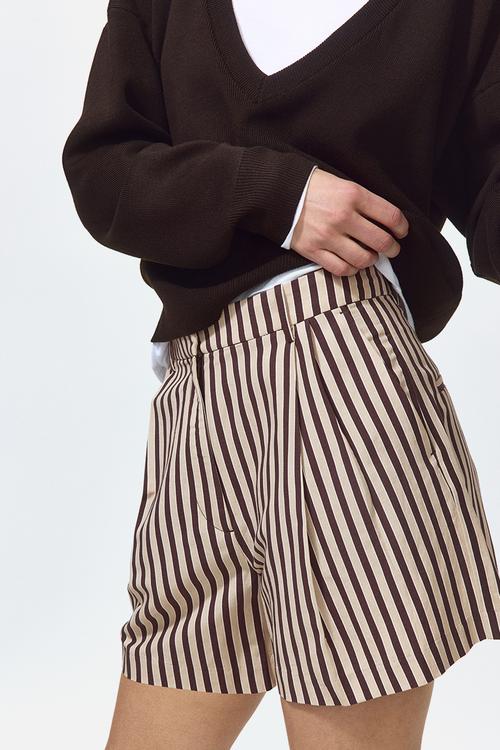 Tailored linen-blend shorts - dark brown/striped