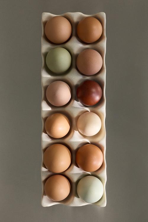 Reactive-glaze egg tray - light beige