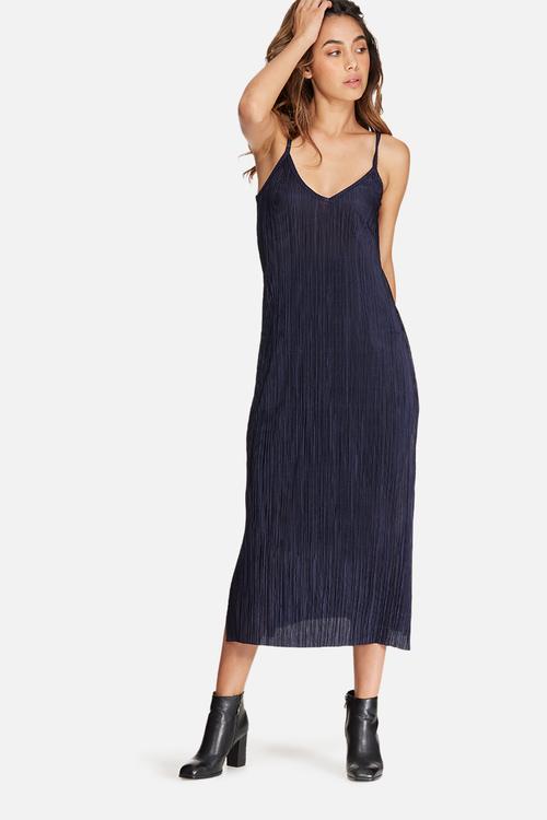 Plissé v-neck midi slip dress
