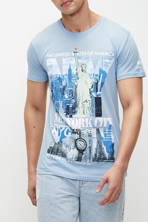 T-Shirts - Light Blue