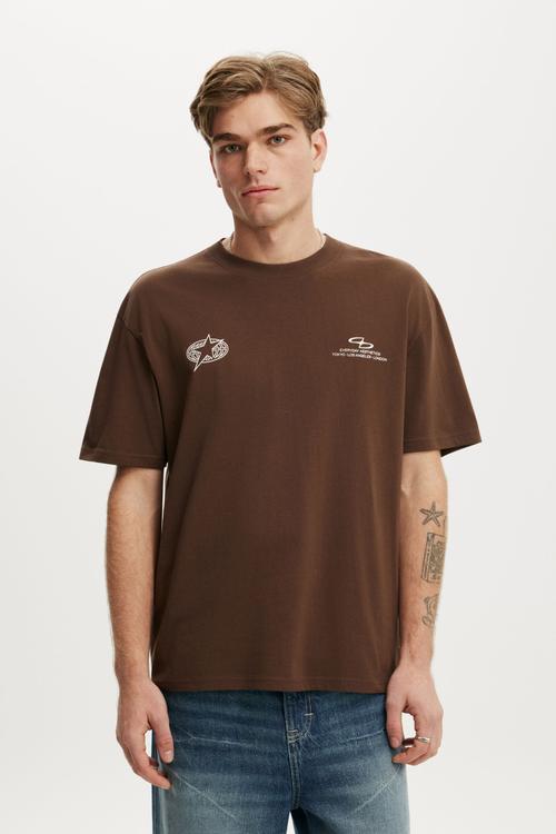 Everyday Fit Graphic T-shirt - Espresso/Everyday Aesthetics 