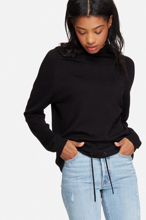 Cash hooded sweater