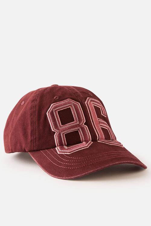 The Classic Cap - Red