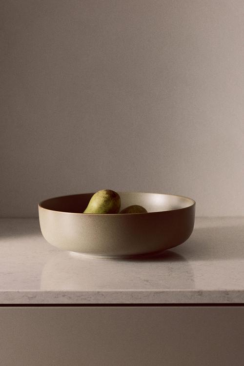 Reactive-glaze stoneware serving bowl - beige