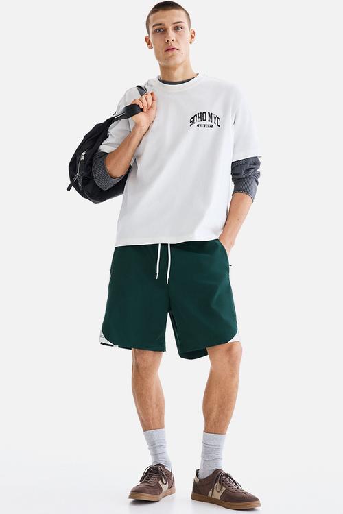 Regular fit track shorts - dark green/colour block