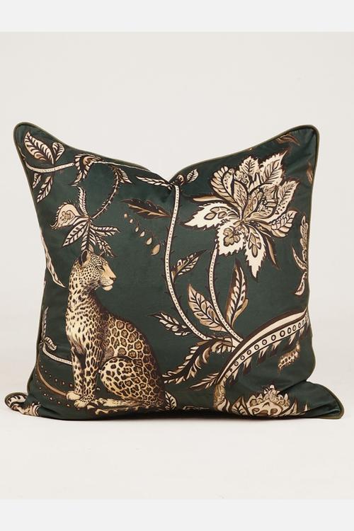 Velvet Jaguar Junction Scatter   Js720