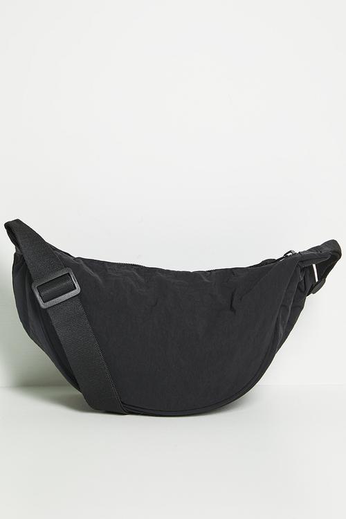 Half moon shoulder bag - black