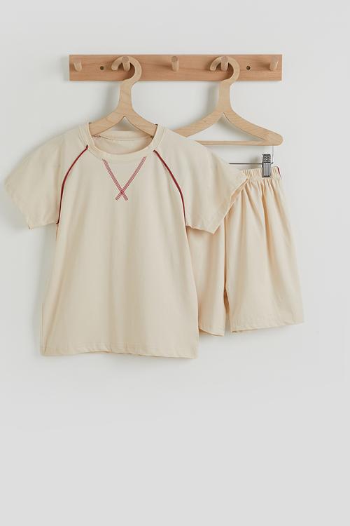 Coverstitch tee & shorts - cream