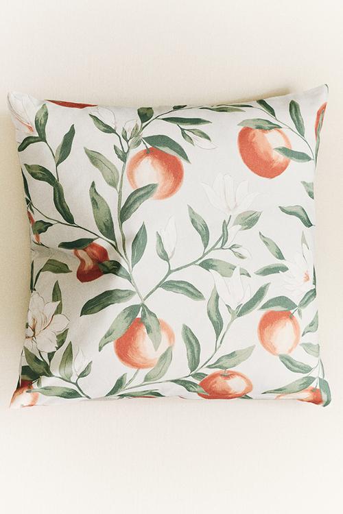 Patterned cushion cover - light beige/oranges