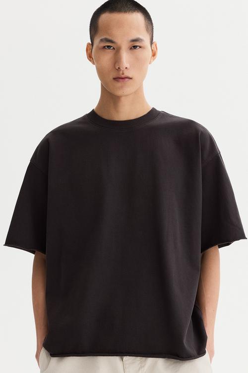 Oversized fit boxy-style t-shirt - black