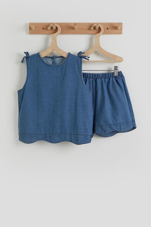 Aline blouse & shorts - light blue