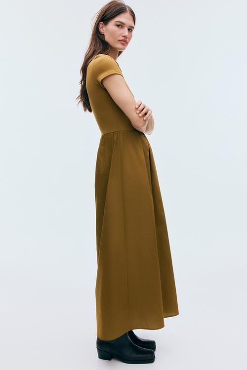 Short-sleeved maxi dress - golden olive