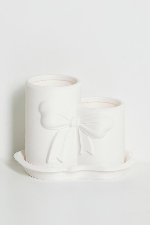 Makeup brush holder - white