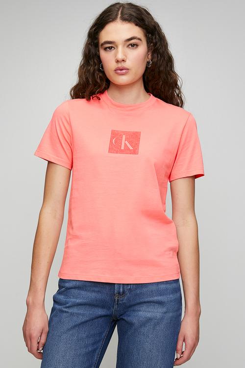 Ss classic fit monogram tee - washed scarlet